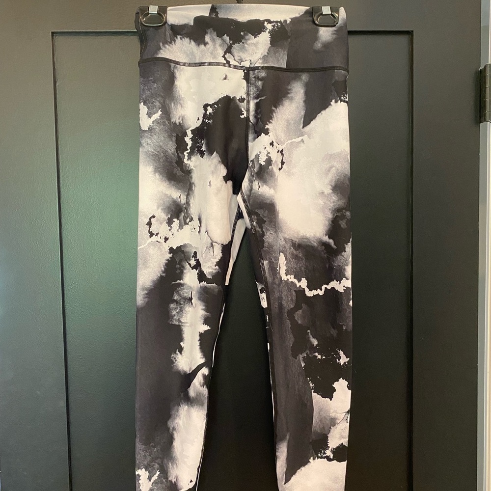 Sage Collective Leggings